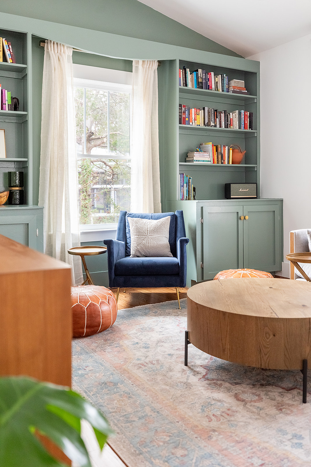 Chapel Hill Rd. Living Room View of Built-In Bookshelves and Reading Nook.
